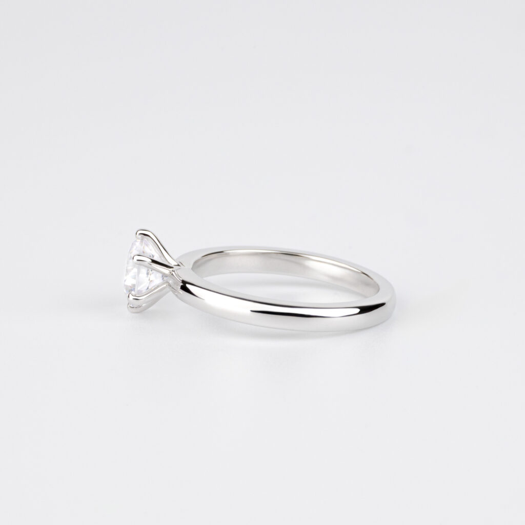 Celine – Förlovningsring i 18k Gulguld med diamant