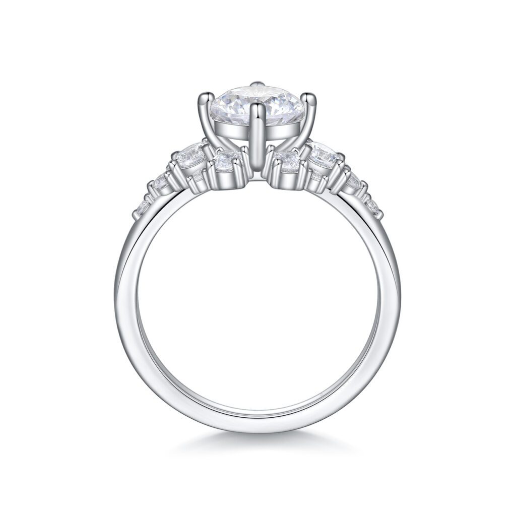 Juliette – Förlovningsring i 950 Platina med diamant