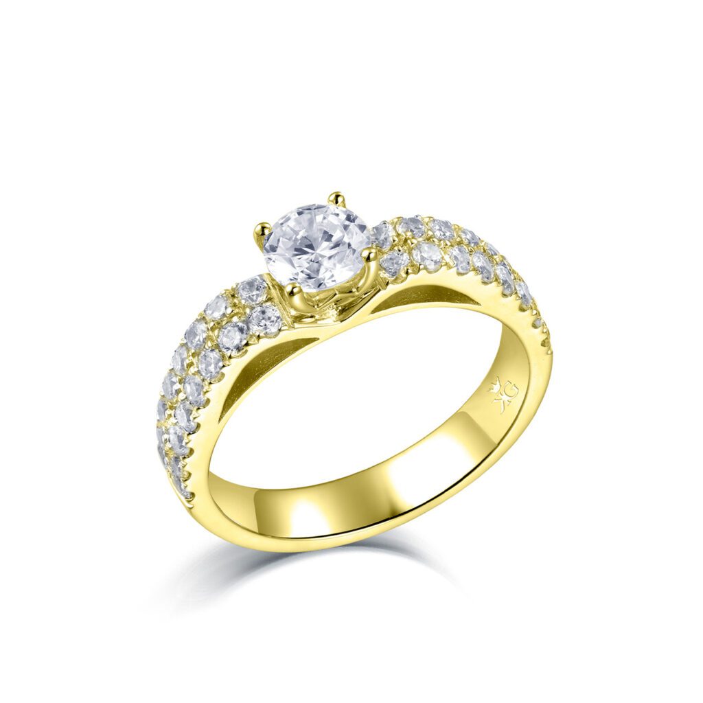 Alexa – Sidostensring med diamanter i 18k Gulguld