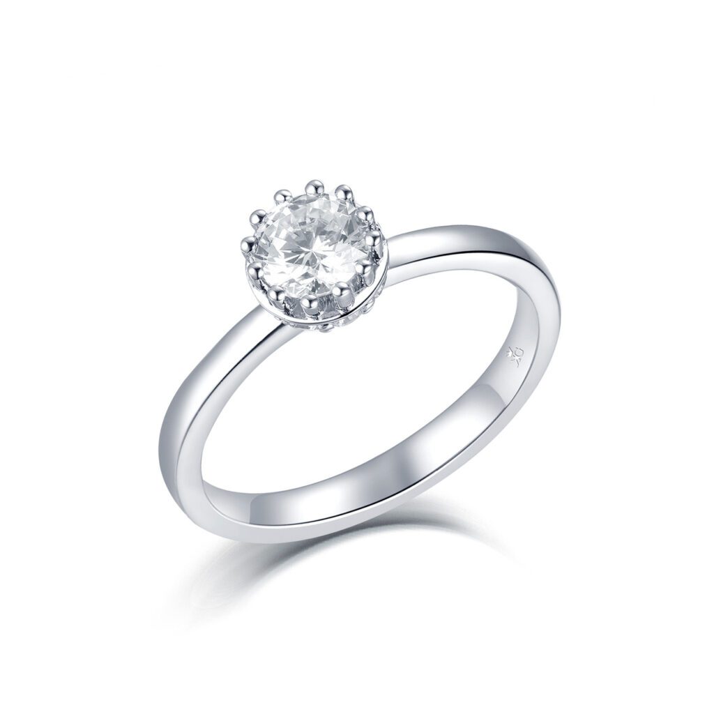 Amelie – Haloring i 950 Platina med diamant