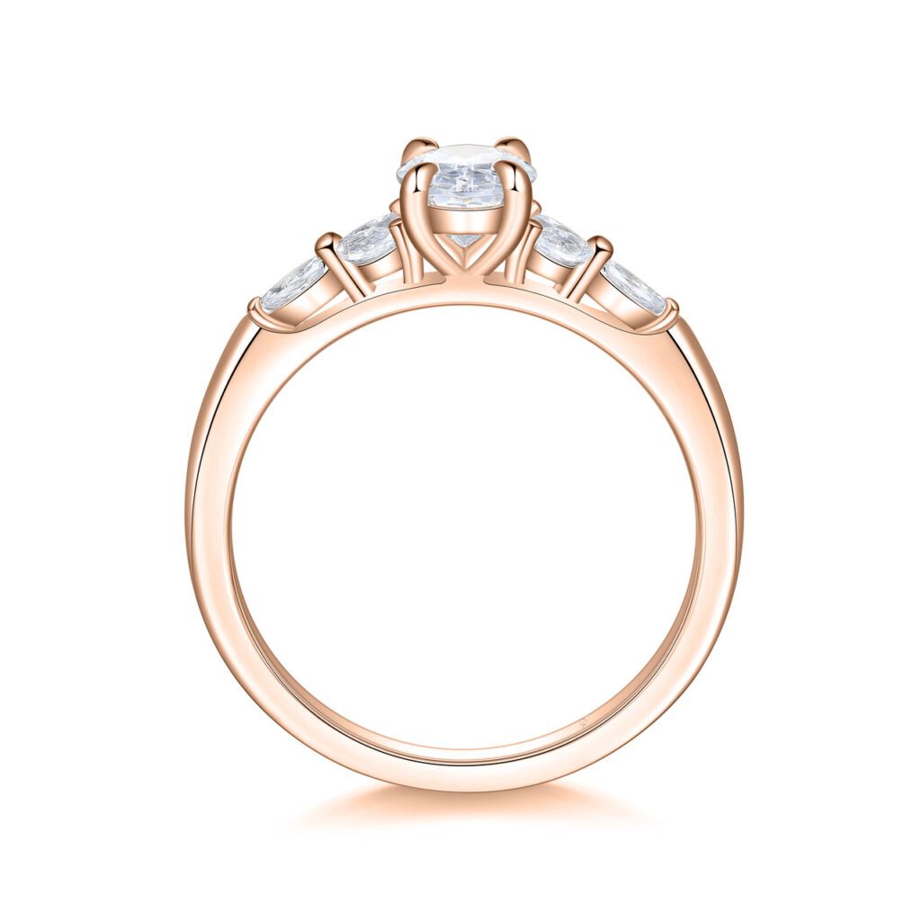 Eliana – Flerstensring med diamanter i 18k Roséguld