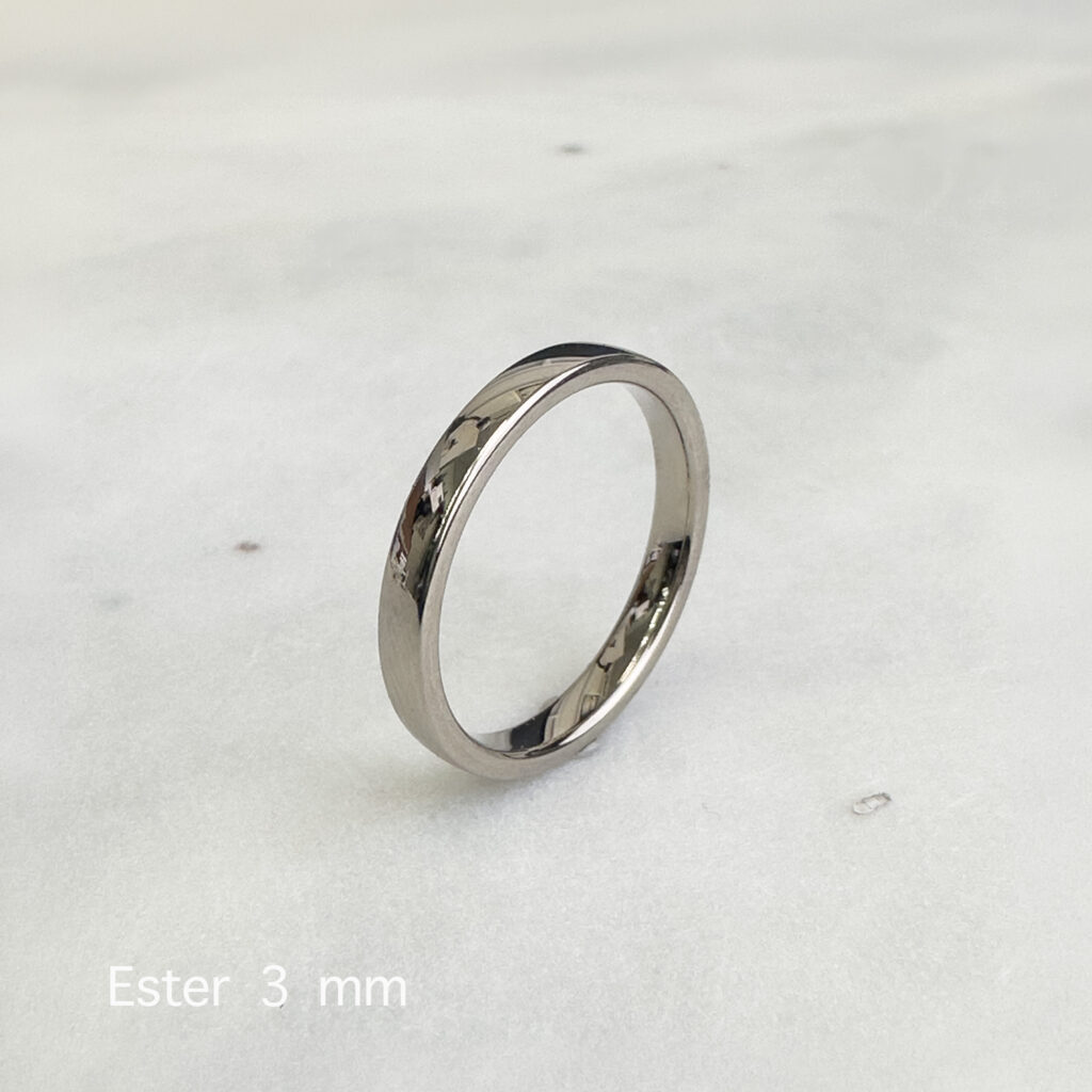 Ester – Slät ring i 950 Platina