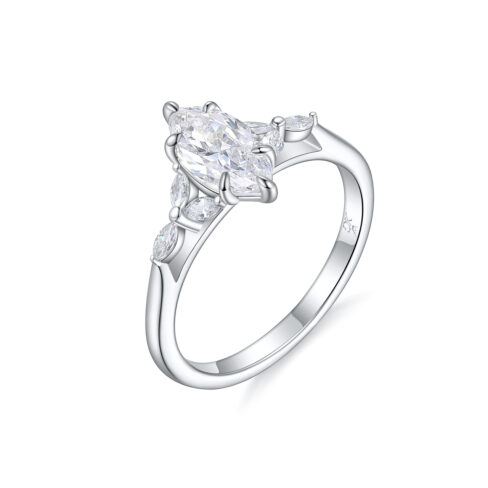 Hailey – Flerstensring med diamanter i 18k Vitguld