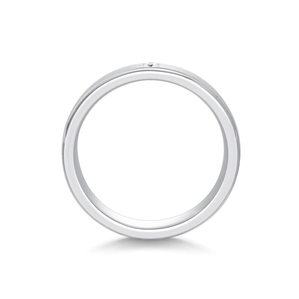 Hazel – Slät ring i 18k Vitguld