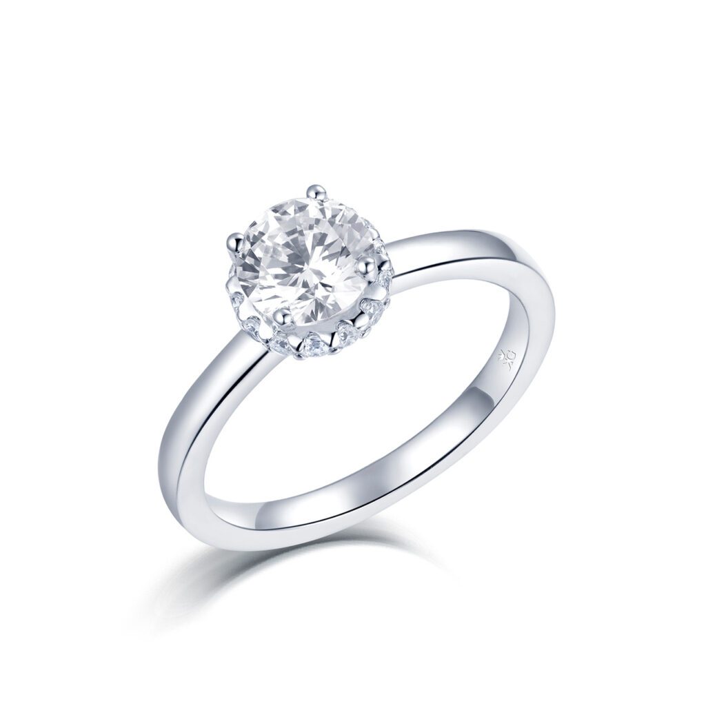 Iris – Haloring i 18k Vitguld med diamant