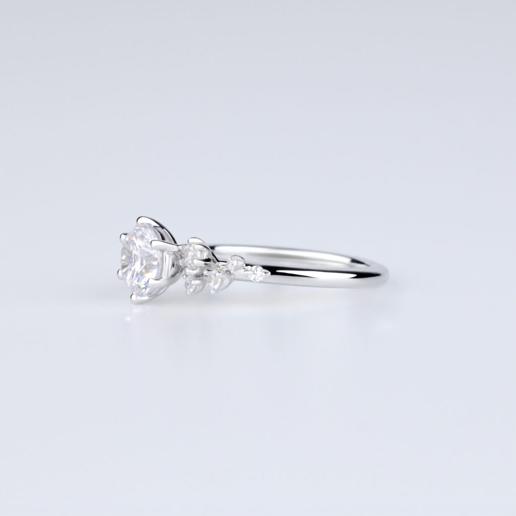 Michelle – Flerstensring med diamanter i 18k Gulguld
