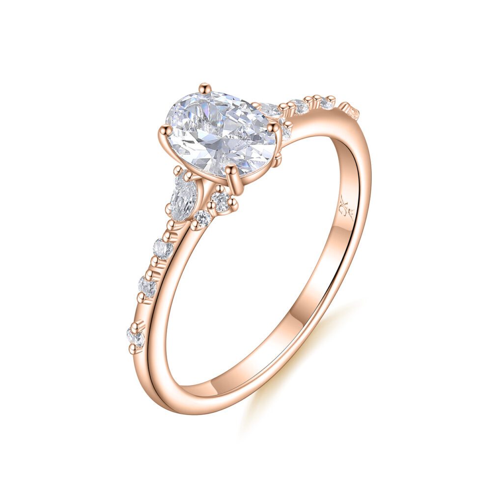 Myla – Flerstensring med diamanter i 18k Roséguld