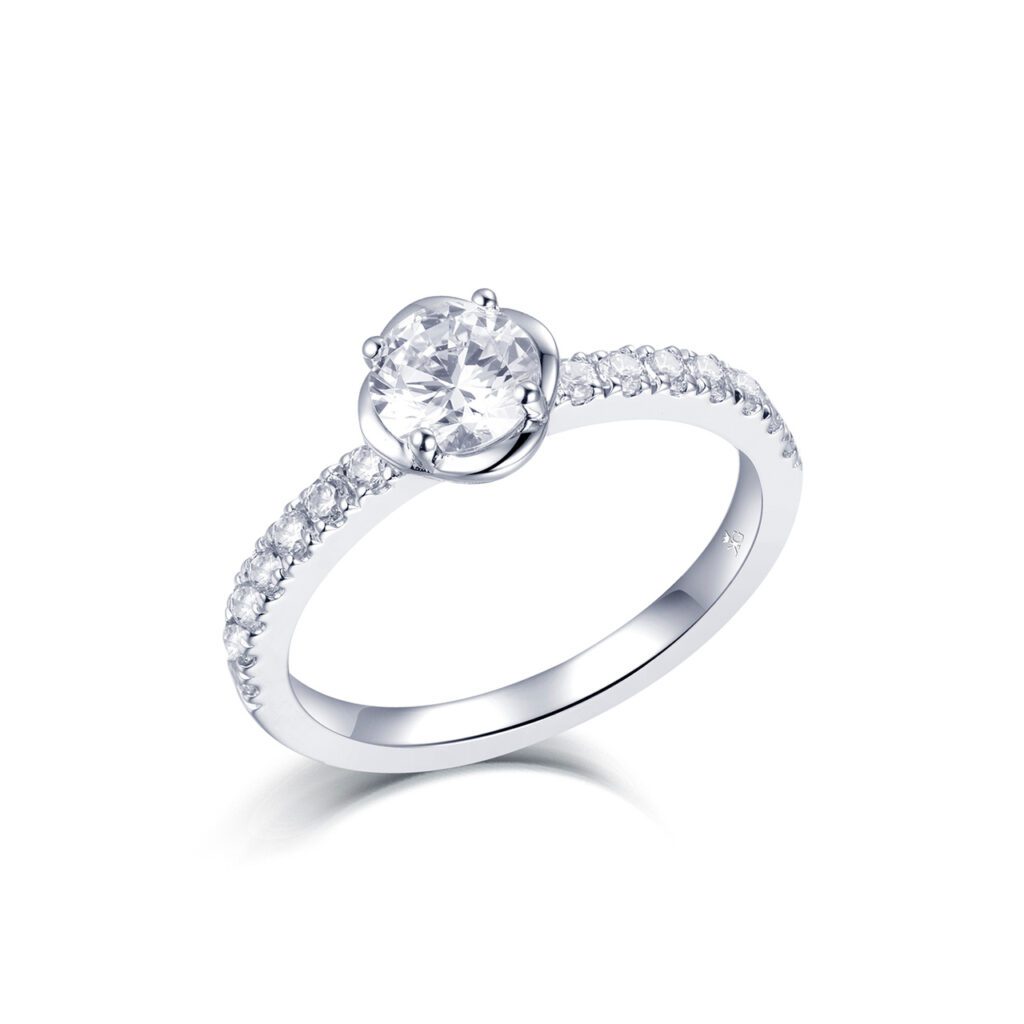 Neona – Sidostensring med diamanter i 18k Vitguld