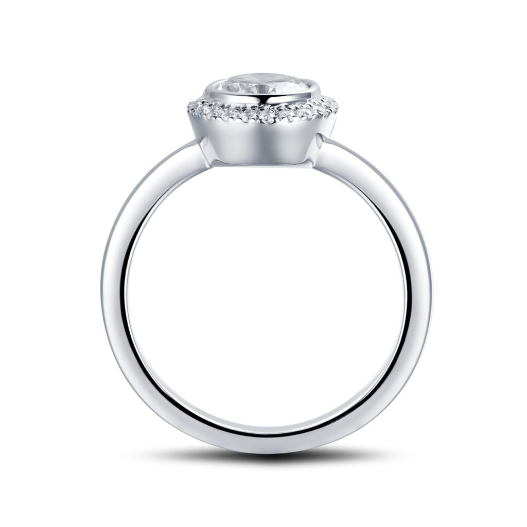Noura – Haloring i 18k Vitguld med diamant