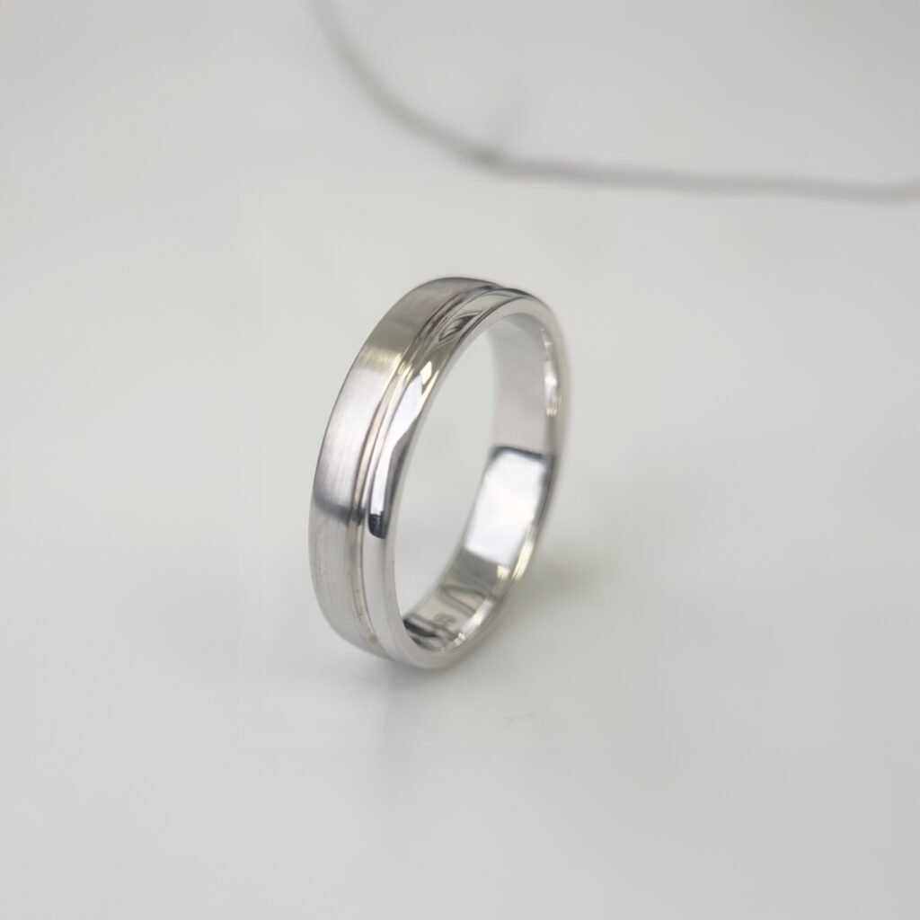 Robert – Unik ring i 950 Platina