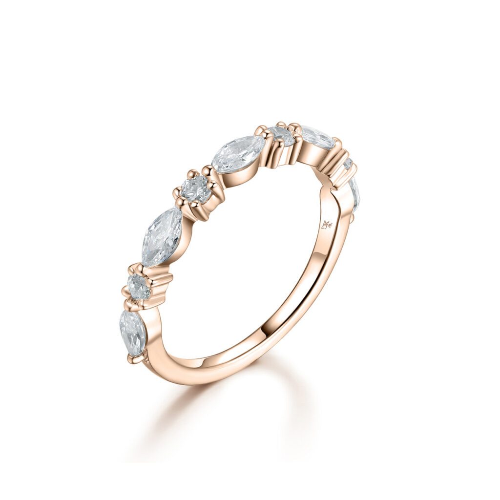 Alexis 0.85 carat – Elegant Halvallians med marquiser- och rundslipade diamanter i 18k Roséguld