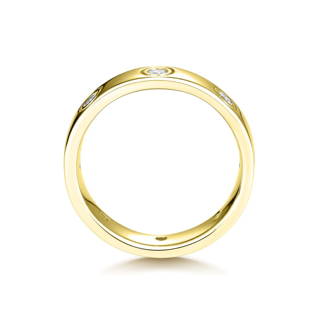 Giana – Lekfull ring i 18k Gulguld med rund diamant