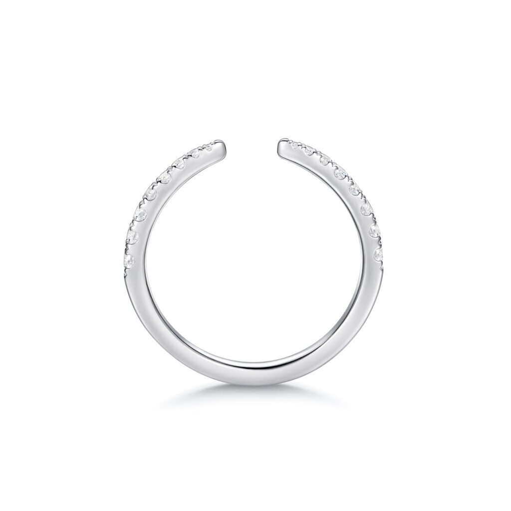 Leya – Öppen Alliansring i 18k Vitguld med diamant