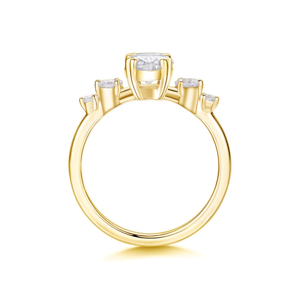 Mina – Förlovningsring i 18k Gulguld med diamant