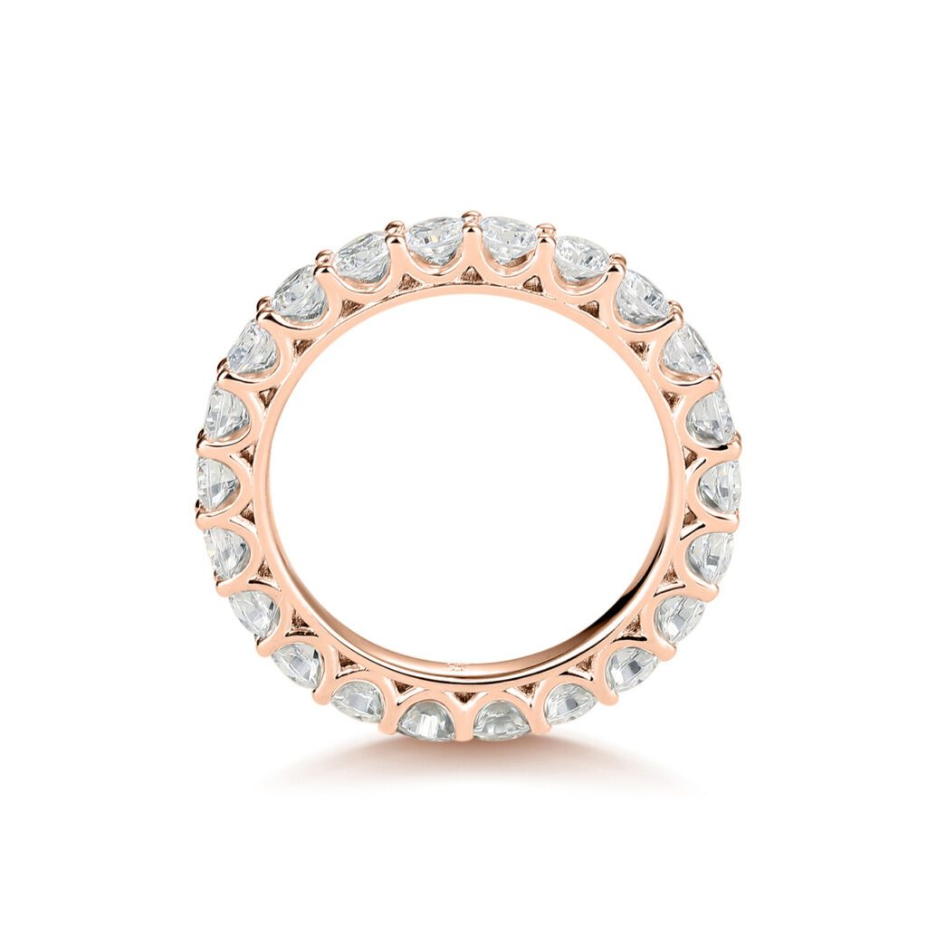 Royalty – Exklusiv alliansring i 18k Roséguld med boettinfattade diamanter