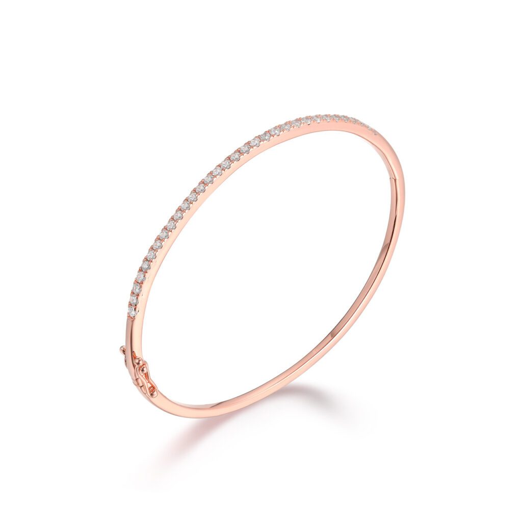 Serenity – Stelt armband i 18k Roséguld  med rad av diamanter i tidlös design