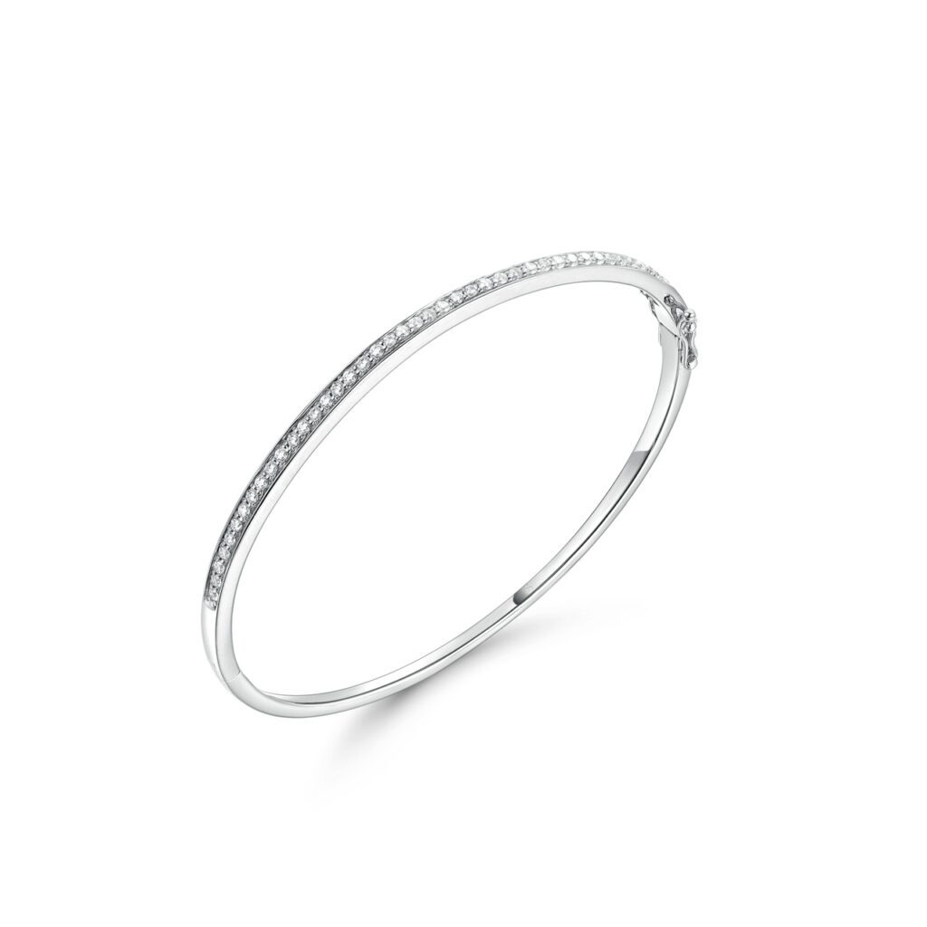 Everly – Stelt armband i 18k Vitguld med rad av stilrent infattade diamanter