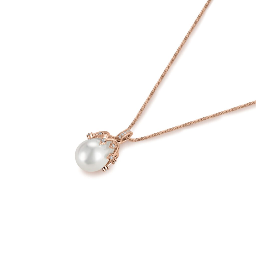 Aria – Stilrent halsband i 18k Roséguld med odlad saltvattenspärla