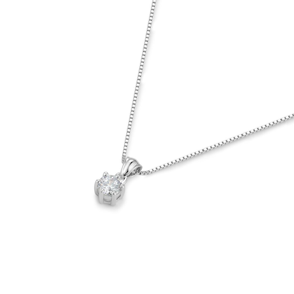 Ava – Solitärhalsband i 18k Vitguld med sexklosinfattad diamant