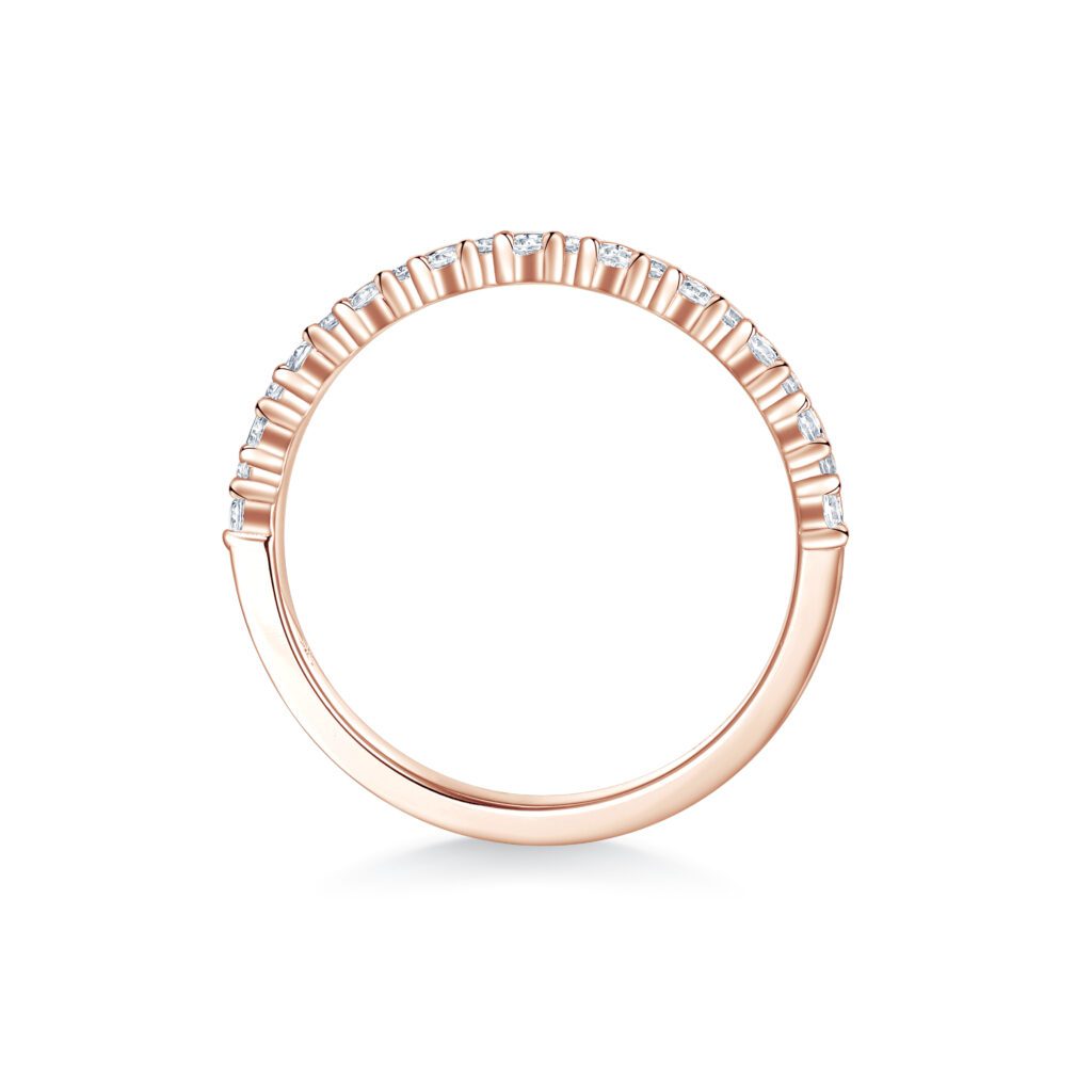 Elena – Elegant alliansring i 18k Roséguld med diamanter