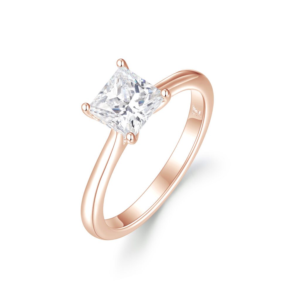 Natalia – Elegant Solitärring i 18k Roséguld med diamant