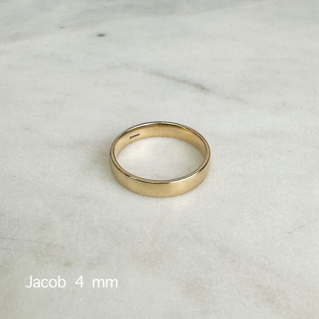 Jacob 4 mm – Slät ring i 14k Gulguld